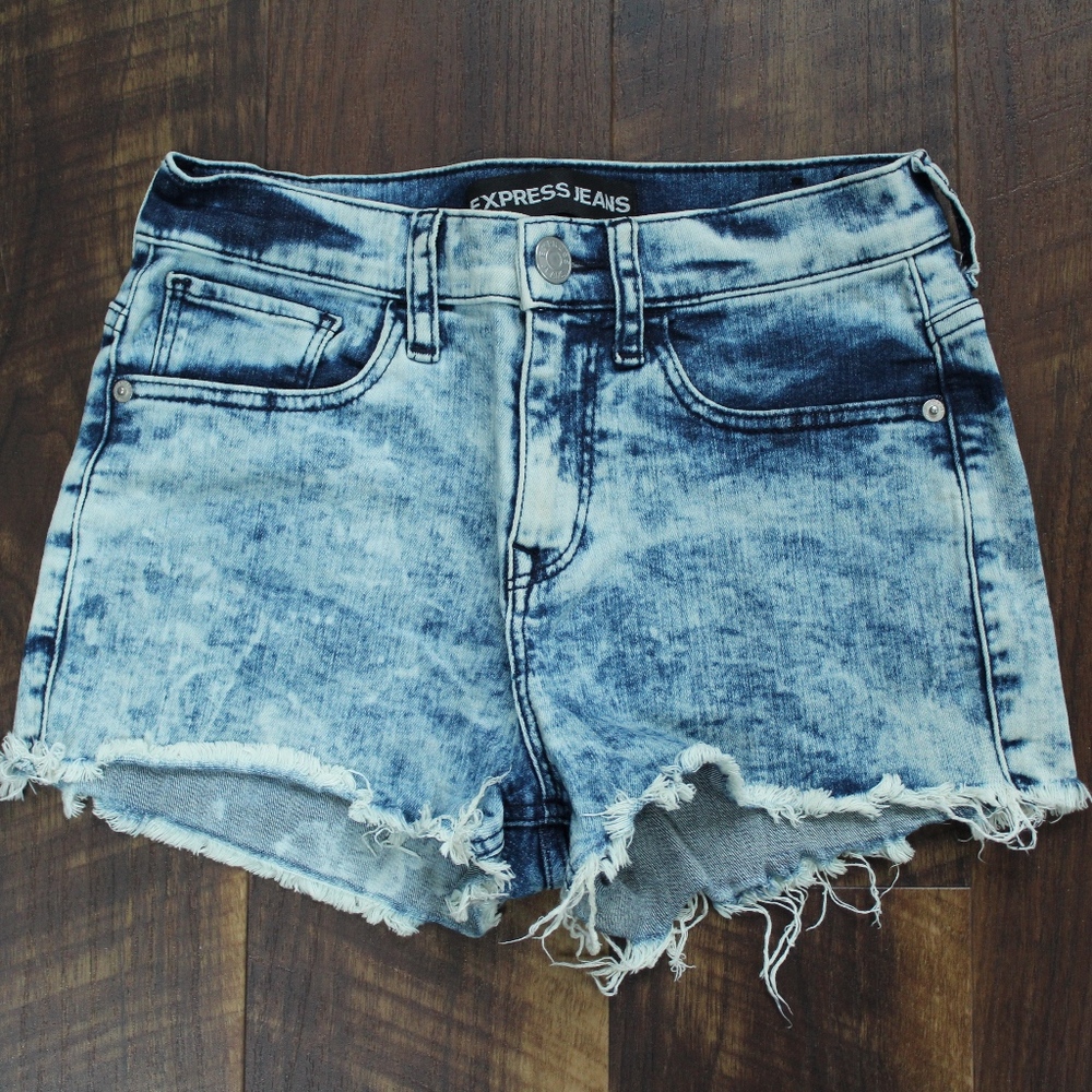 Express Acid Wash High-Rise Cut-Off Shorts